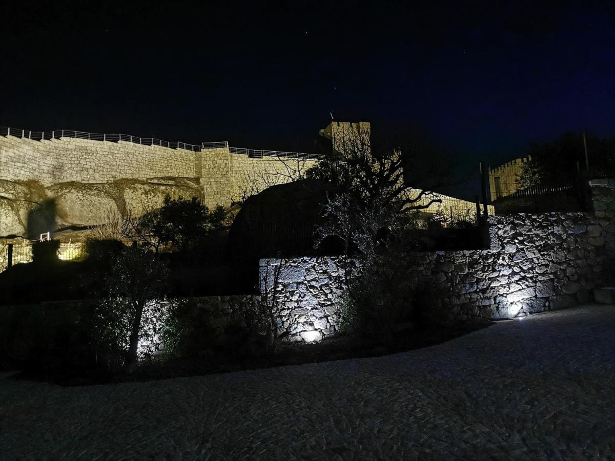 Villa Casa Do Penedo Castle House Linhares  Exterior foto